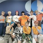 [엔터톡] <b>사전</b> 티저 데뷔를 축하해주세요!