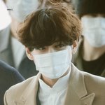<b>뷔</b> 이런 느낌 나는 사진 좀 주라