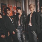 [모두드루와] 투바투 컨셉포토 [<b>Mess</b>]버전