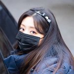 <b>유나</b>는 마스크 써도 개예쁘네