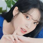 아이유 새사진인데 <b>존예</b>