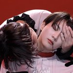 <b>양정원</b> 목 왤케 물리냐