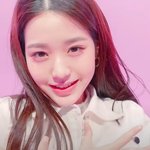 아이브 얼빡샷 미친거아님. 이번<b>활동</b> 중 최고 가까이보는 언냐들
