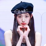 <b>원영</b>이 팬싸 사진.. 왤케 이쁜거냐규