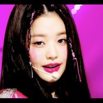 장원영 <b>힙한</b> 것도 잘어울린다