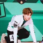 [군대] 갑자기 민윤기때문에 벅차오름