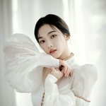 카리나 얼루어 화보 인터뷰 볼 사람