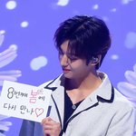 [펜타곤] 8번째 봄에 다시 <b>만나</b>