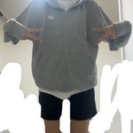 얘글아 <b>이</b> 착장 별로임?