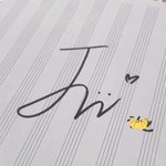 [모두드루와] 트레저 <b>박정우</b> 자기 학교 후배한테 싸인 해줬대