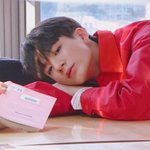 [NCT드림] 이제노 옆에 엎드려서 얼굴 감상하고 싶다