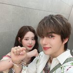 [모두드루와] 정우 <b>민주</b> 얼굴합 미쳤다… 웹드 부탁 ……