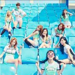 유독 트와이스 노래가 그 <b>시절</b>을 떠올리게 해