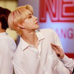 [NCT정우] 5월 5일에 <b>애기때</b> 사진 주려나