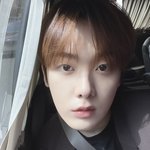 [모두드루와] <b>산하</b> 갈색 머리 너무 찰떡이야