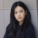 [모두드루와] 아이브 안유진 <b>사복</b> 되게 사람 설레게 <b>옷</b> 잘 입는다