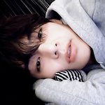 김태형 맨날 <b>회색</b>후드티만 입게하는법 아느분