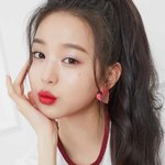 야 르세라핌 카즈하 정상<b>여덕</b>들은 좋아함