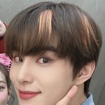 [NCT칠프] 이정도면 음중 조명이 이상한거지…? 맨날 절케 빨<b>갈리</b>가없음