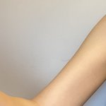 내 팔 거식증 <b>환자</b>같아?
