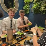 [풀햄보이즈] 졸업하는 이전 학생회끼리 <b>한식당</b> 갔나봐!