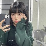 <b>김채원</b> 요즘 왜이렇게 예쁘냐