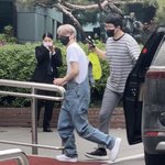 박성훈 오늘 <b>멜빵</b>에 덮머햇다