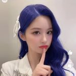 설윤 걍 <b>여솔로</b> 데뷔시키지