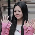 르세라핌 홍은채가 <b>이마</b> 넓은 편이야???