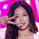 로제 솔로는 제니에 비해 <b>실망</b>