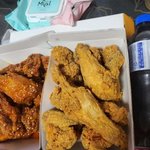 수급자 모녀 치킨값 <b>외상</b> 부탁에 "이벤트 당첨" 2마리 보낸...