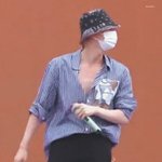 남자는 무조건 <b>어깨네</b>