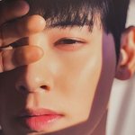 비주얼만으로 실검 <b>장악</b>하는 아이돌