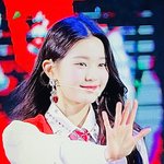 장원영 이 사진 <b>보정</b>한 거임...?