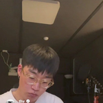 [군대] 태형이 픽보이님 <b>라방</b>보는 중