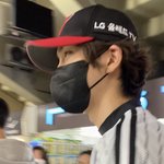 [펜타곤] 우연히 신원이 <b>코앞</b>에서 찍은 사진...