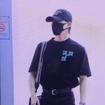 [NCT드림] 근데 제노는 어깨넓고 근육도 있는편인데 먼가