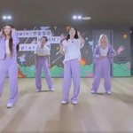 후배들에게 물어보기를 꺼리지 않는 <b>엄지</b>