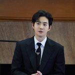 엑소 <b>수호</b> 뭔데?
