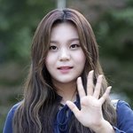 난 진짜 모든 아이돌 통틀어서 <b>엄지</b>가 젤 이뻐진거같음