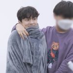 [더보이즈] 이 아기<b>다람쥐</b>는 제가 들튀하겠습니다