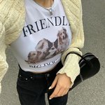 요즘 이런 <b>반팔</b>이 유행임?