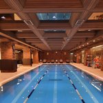 4인 가족 한끼 66만원…호텔 뷔페값 계속 오르는 이유는