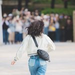 출근길마다 <b>팬</b>들을 향해 날아오는 아이돌ㅋㅋㅋ