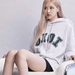 지수 vs <b>로제</b>