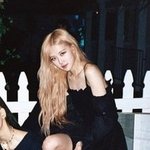 <b>로제</b> 이때 개이쁘다