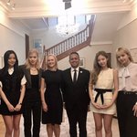 어제 블핑 <b>완전체</b> 개이쁘다 진짜..