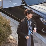 근데 머리 보면 뷔같은데