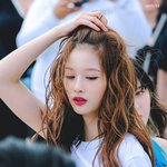 <b>아이돌계</b>에 길이 남을 로판상 비주얼