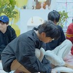 더보이즈 <b>영훈</b>같은 자세 남자들이 잘 못한대